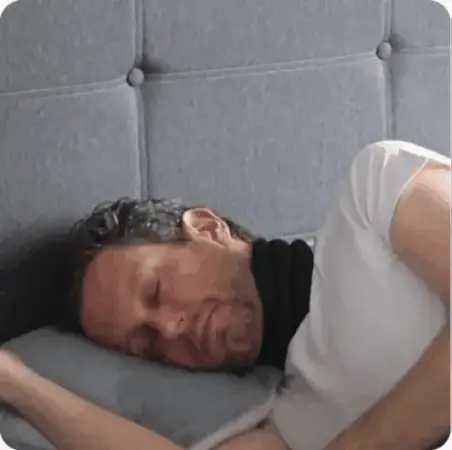 Con el soporte cervical Dorsan - Soporte Cervical